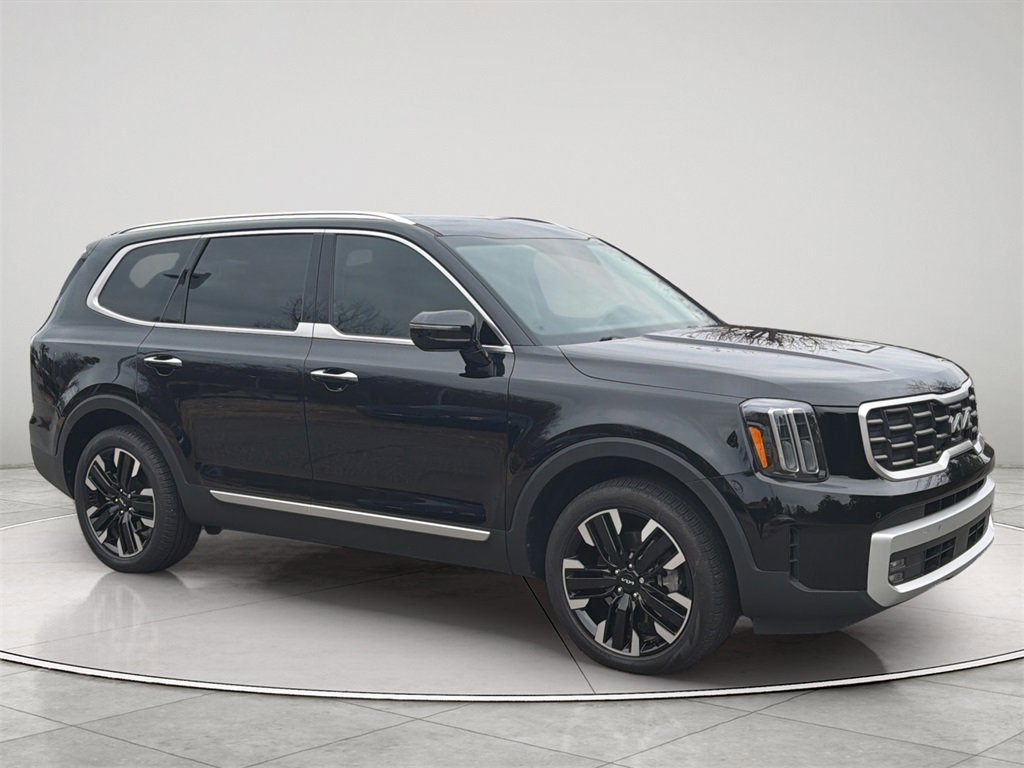 Used 2024 Kia Telluride SX