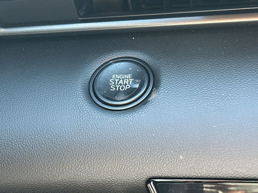 New 2025 Hyundai Elantra Sport image 32