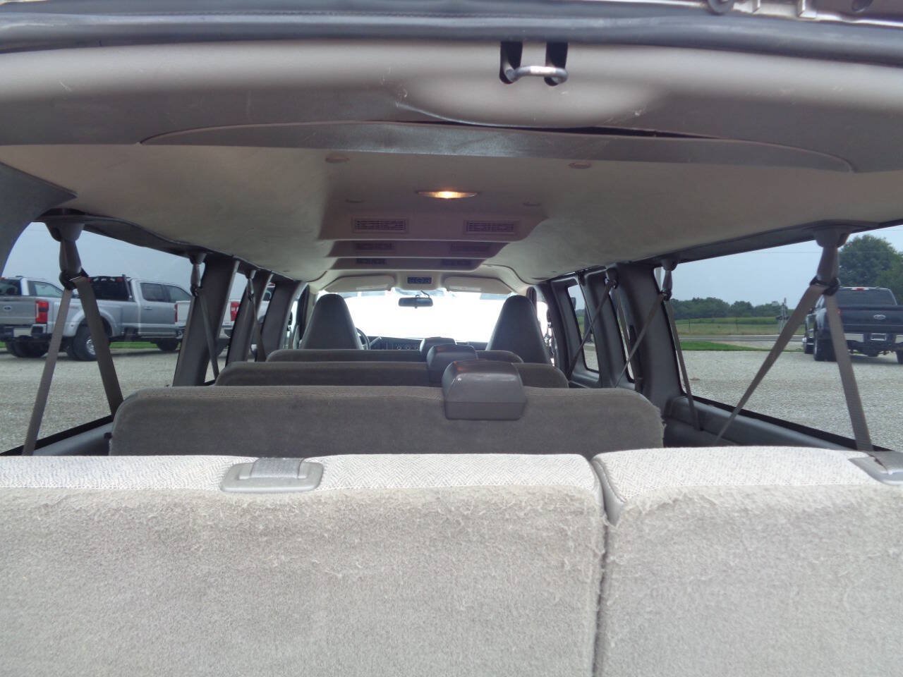 Used 2019 Chevrolet Express 3500 LS RWD image 26