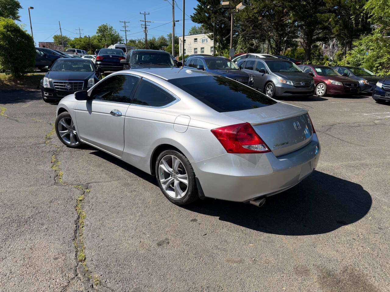 Used 2011 Honda Accord EX-L image 5