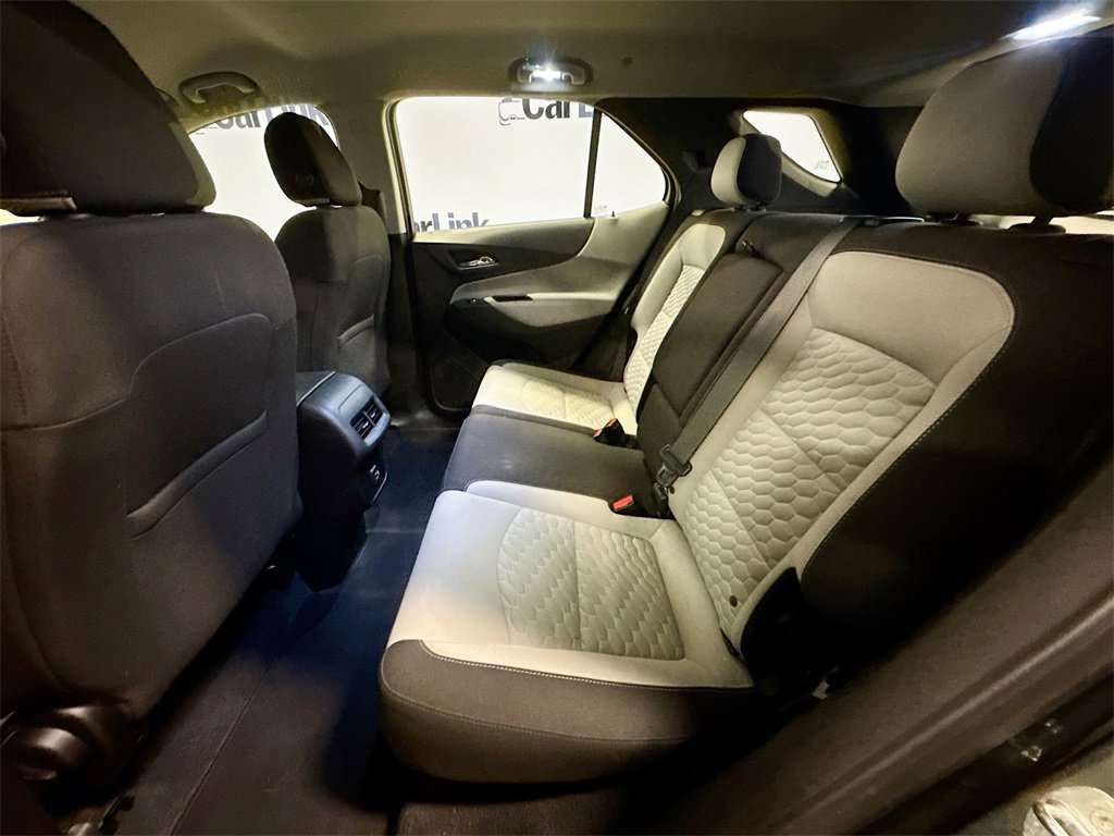 Used 2021 Chevrolet Equinox LS image 21