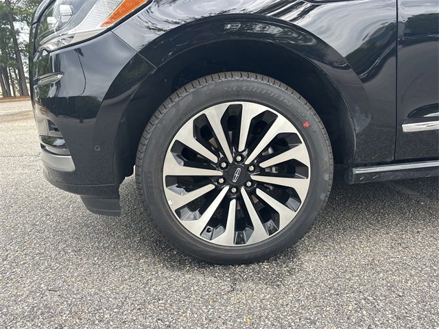 New 2024 Lincoln Navigator Reserve image 10