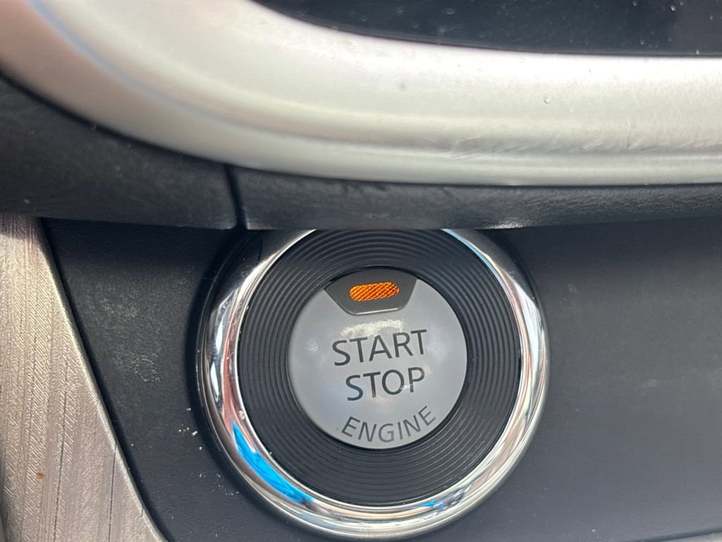 Used 2018 Nissan Murano Platinum w/ Cargo Package FWD image 20