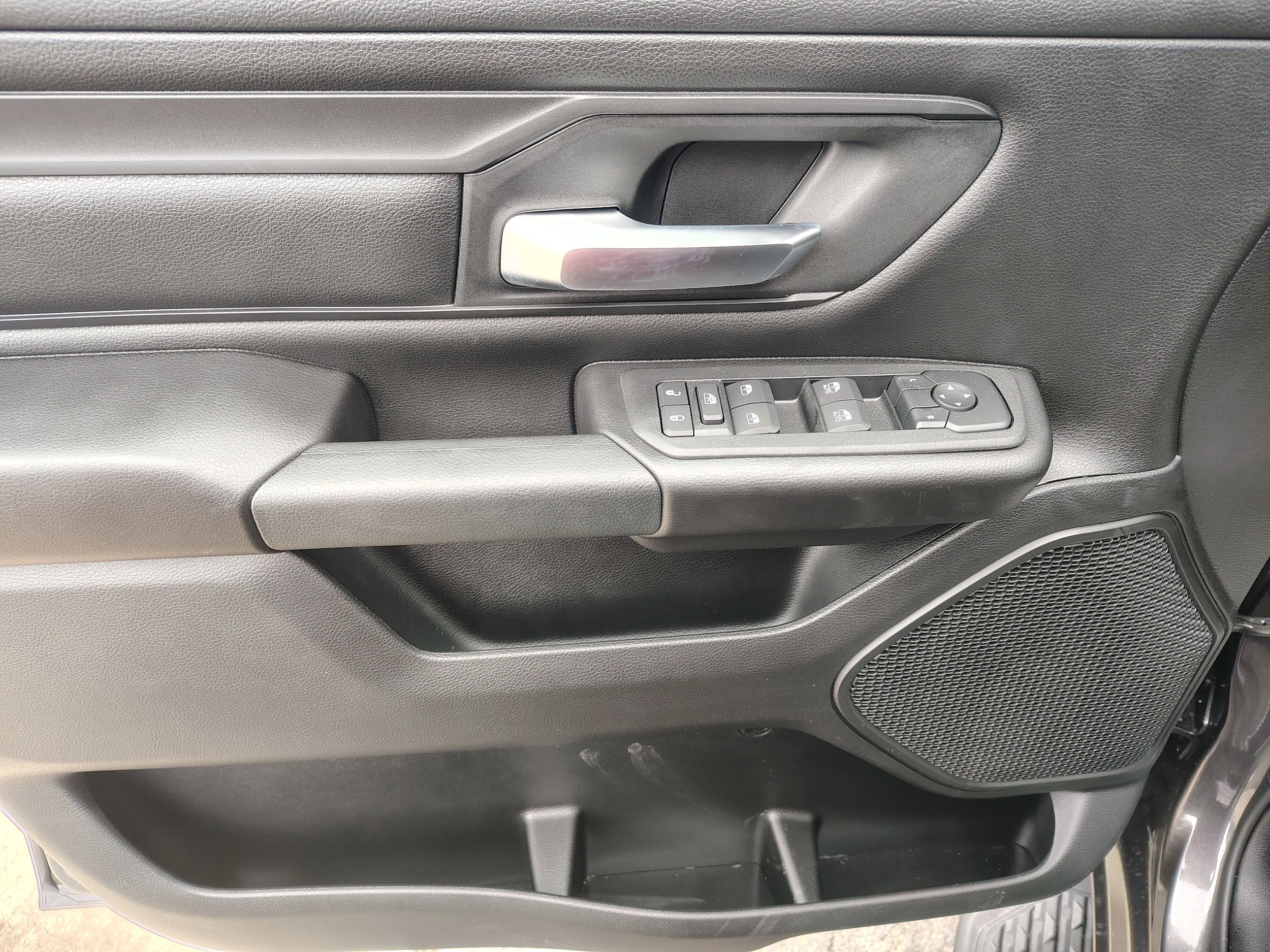 New 2026 RAM 1500 Express image 14