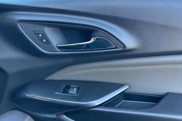 New 2026 Chevrolet Trax ACTIV w/ Sunroof Package image 23