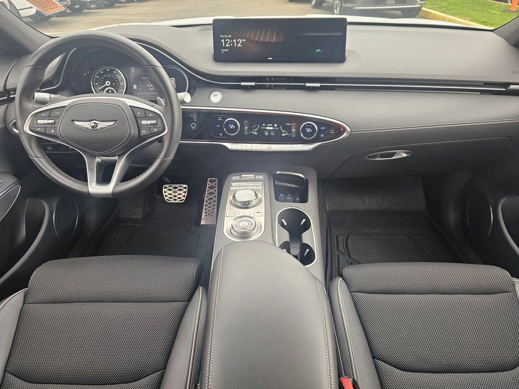 Certified 2025 Genesis GV70 3.5T Sport image 9