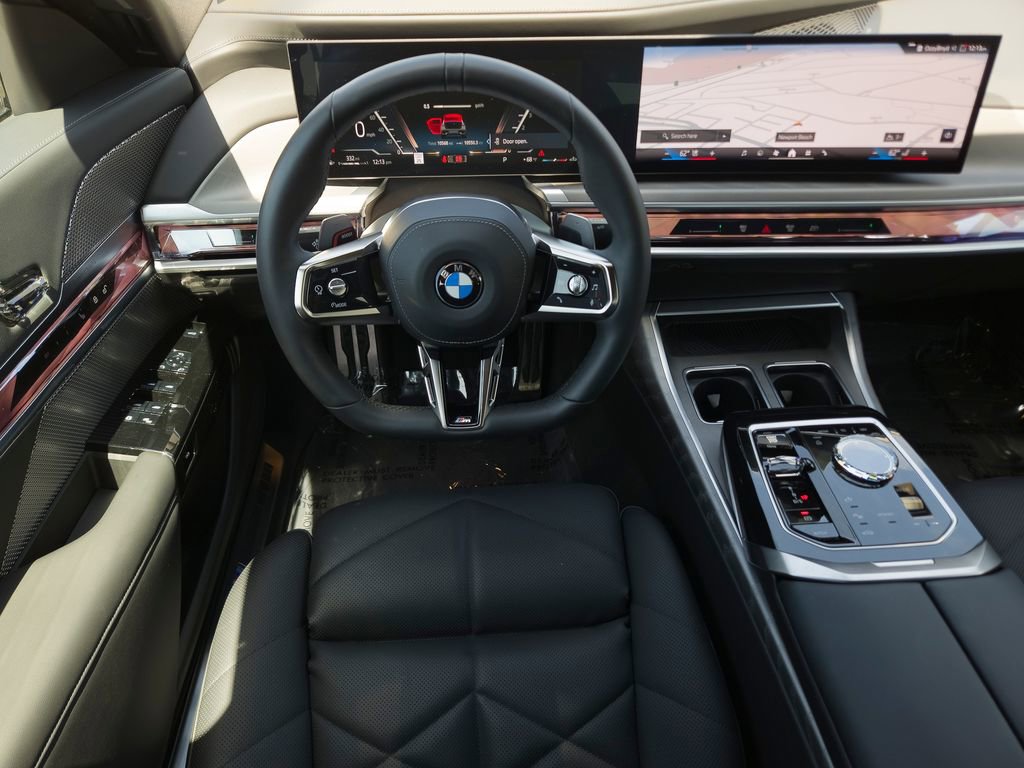 Used 2024 BMW 740i w/ Premium Package image 19