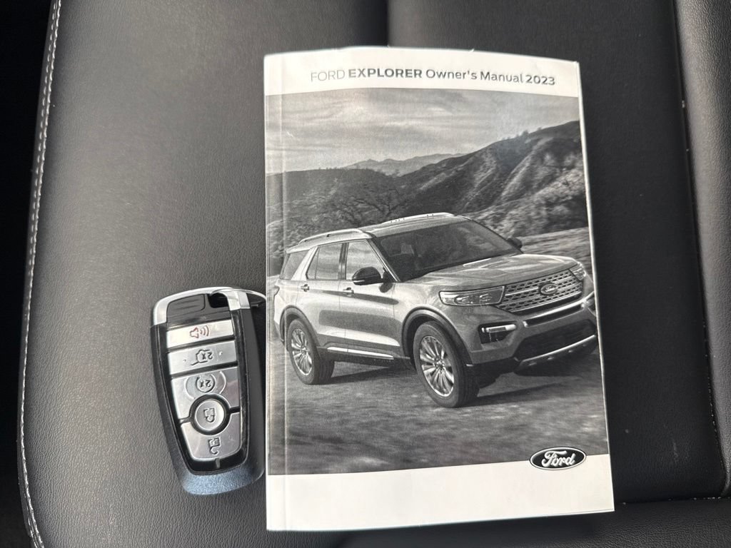 Certified 2023 Ford Explorer XLT w/ Equipment Group 202A AWD/4WD image 29