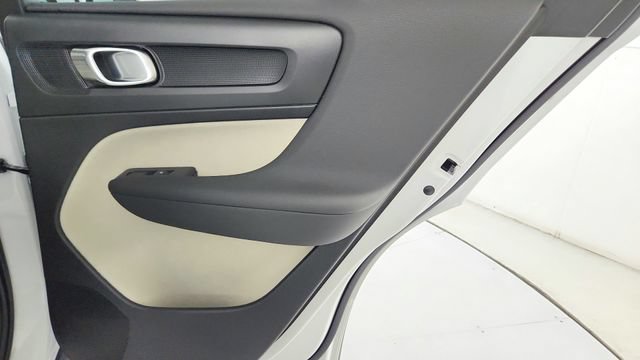 Certified 2026 Volvo XC40 B5 Ultra w/ Climate Package AWD/4WD image 34