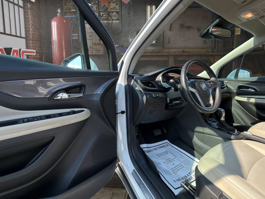 Certified 2018 Buick Encore Essence w/ Experience Buick Package FWD image 16