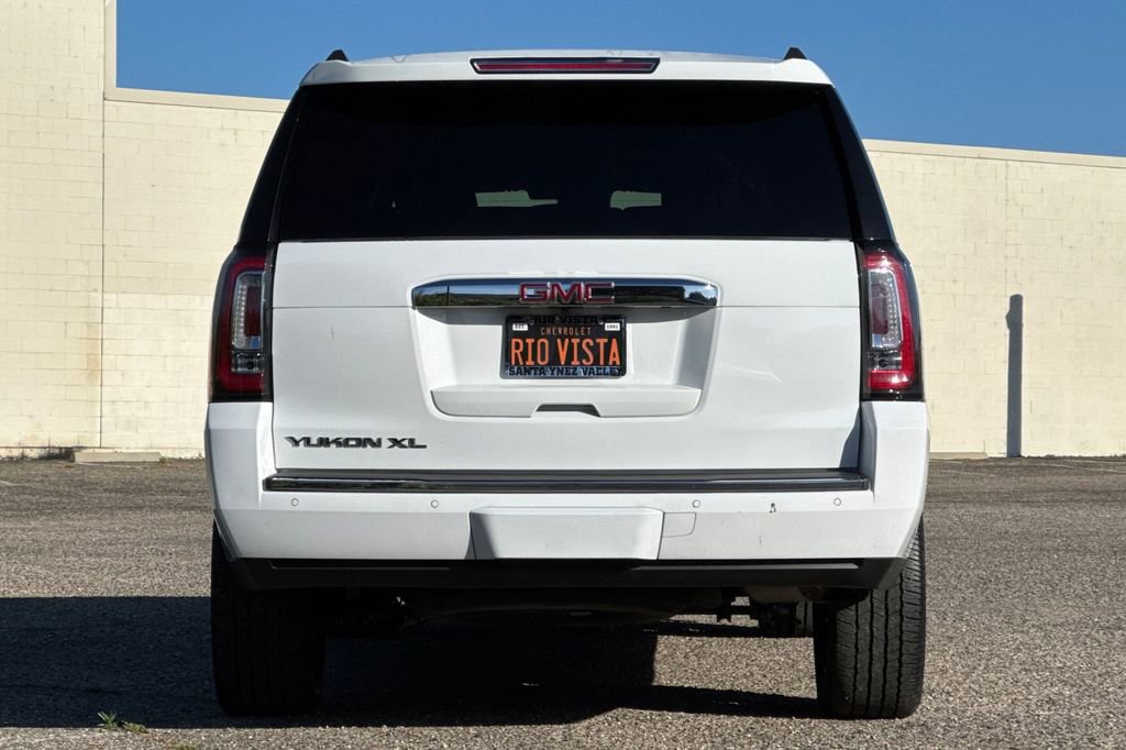 Used 2020 GMC Yukon XL Denali w/ Denali Premium Package AWD/4WD image 5