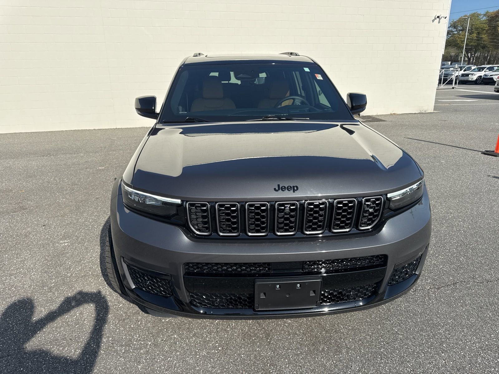 Used 2024 Jeep Grand Cherokee L Summit w/ Advanced Protech Group IV image 2