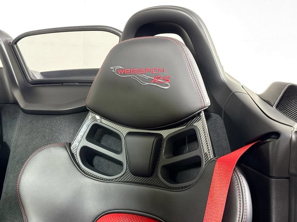 Certified 2025 Porsche 718 Boxster Spyder RS RWD image 23