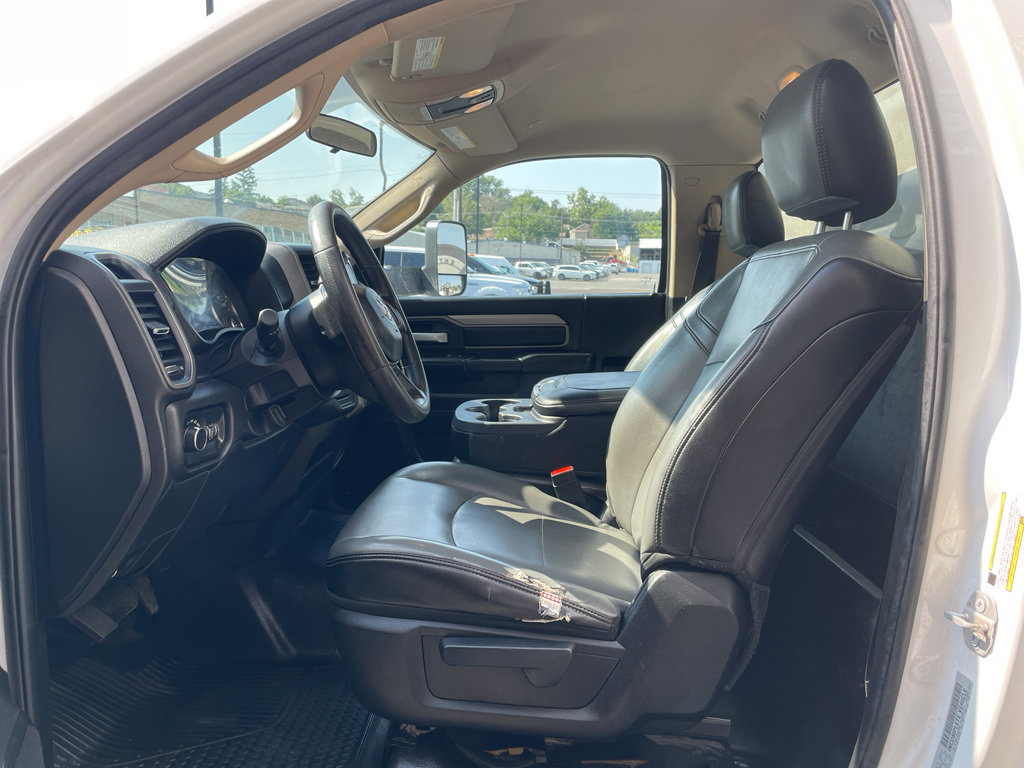 Used 2019 RAM 4500 Tradesman image 12