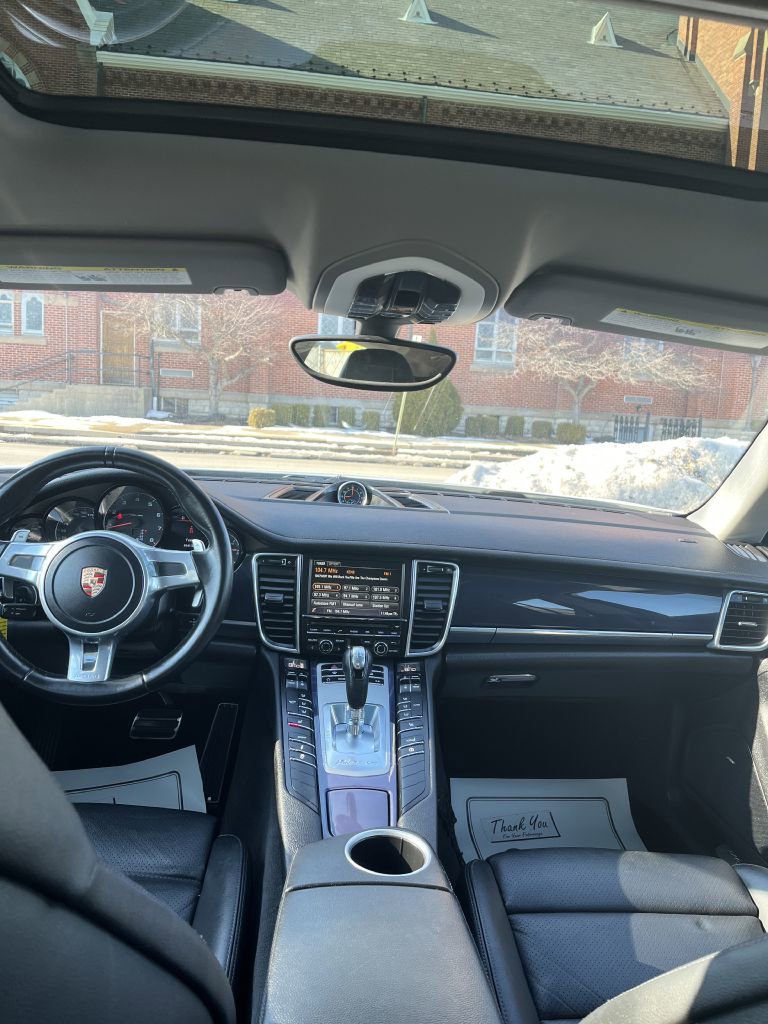 Used 2013 Porsche Panamera 4 Platinum Edition image 11