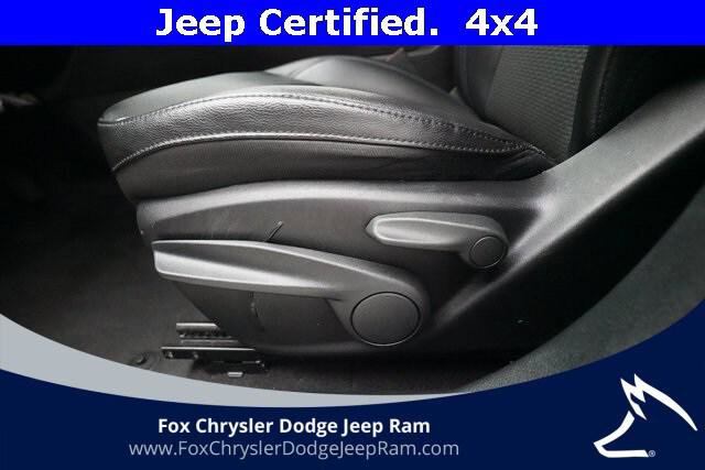 Certified 2024 Jeep Compass Latitude image 28