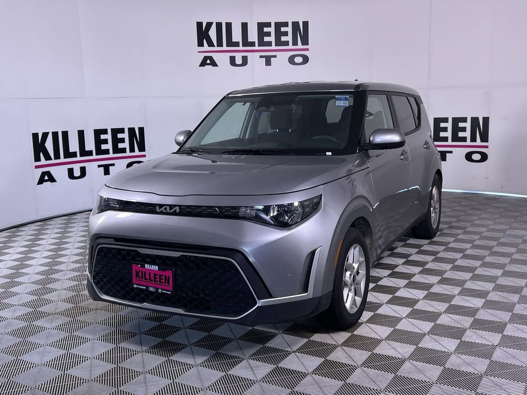 Used 2024 Kia Soul LX w/ Option Group 015 image 3