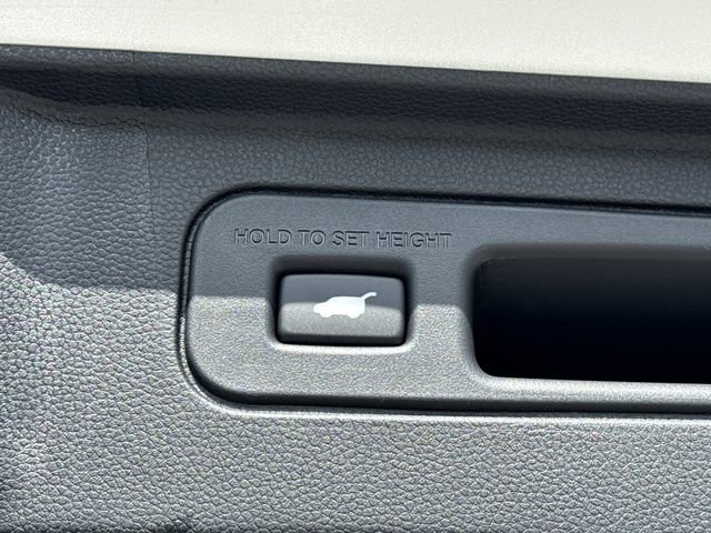 New 2026 Honda Pilot Sport image 17