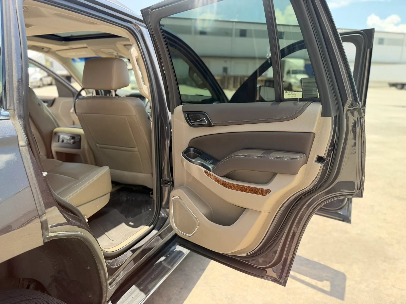 Used 2017 Chevrolet Tahoe Premier RWD image 24