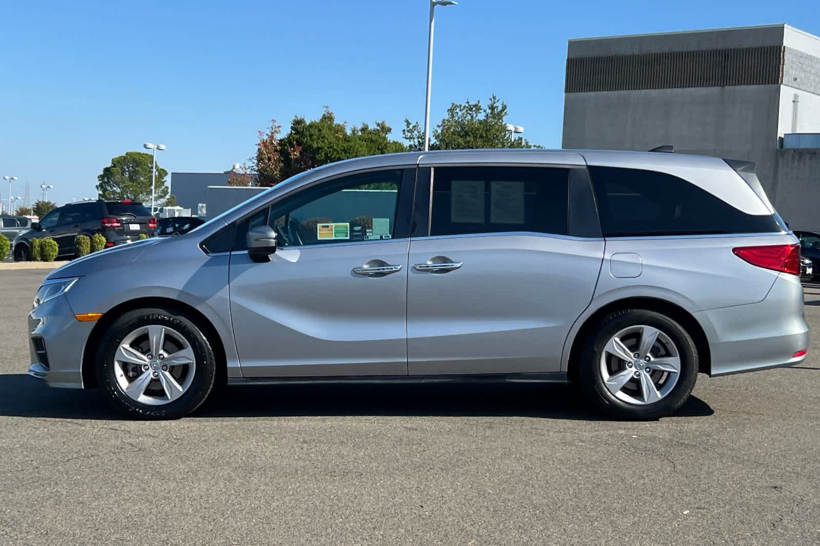 Used 2020 Honda Odyssey EX image 9