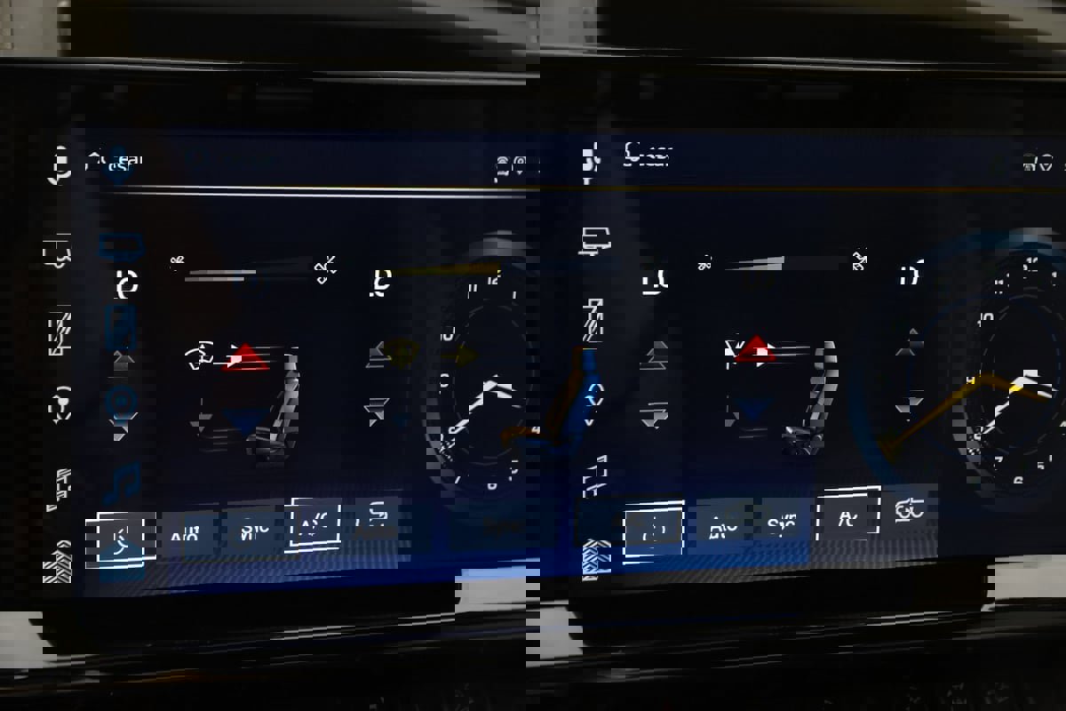 Used 2025 Chevrolet Silverado 2500 ZR2 image 34