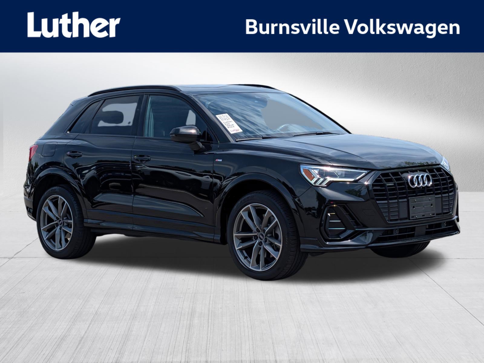 Used 2022 Audi Q3 2.0T Premium Plus AWD/4WD image 1