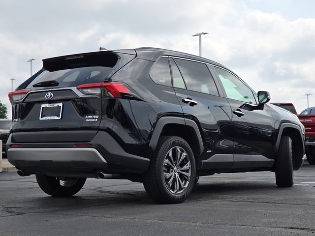 Used 2024 Toyota RAV4 Limited AWD/4WD image 18