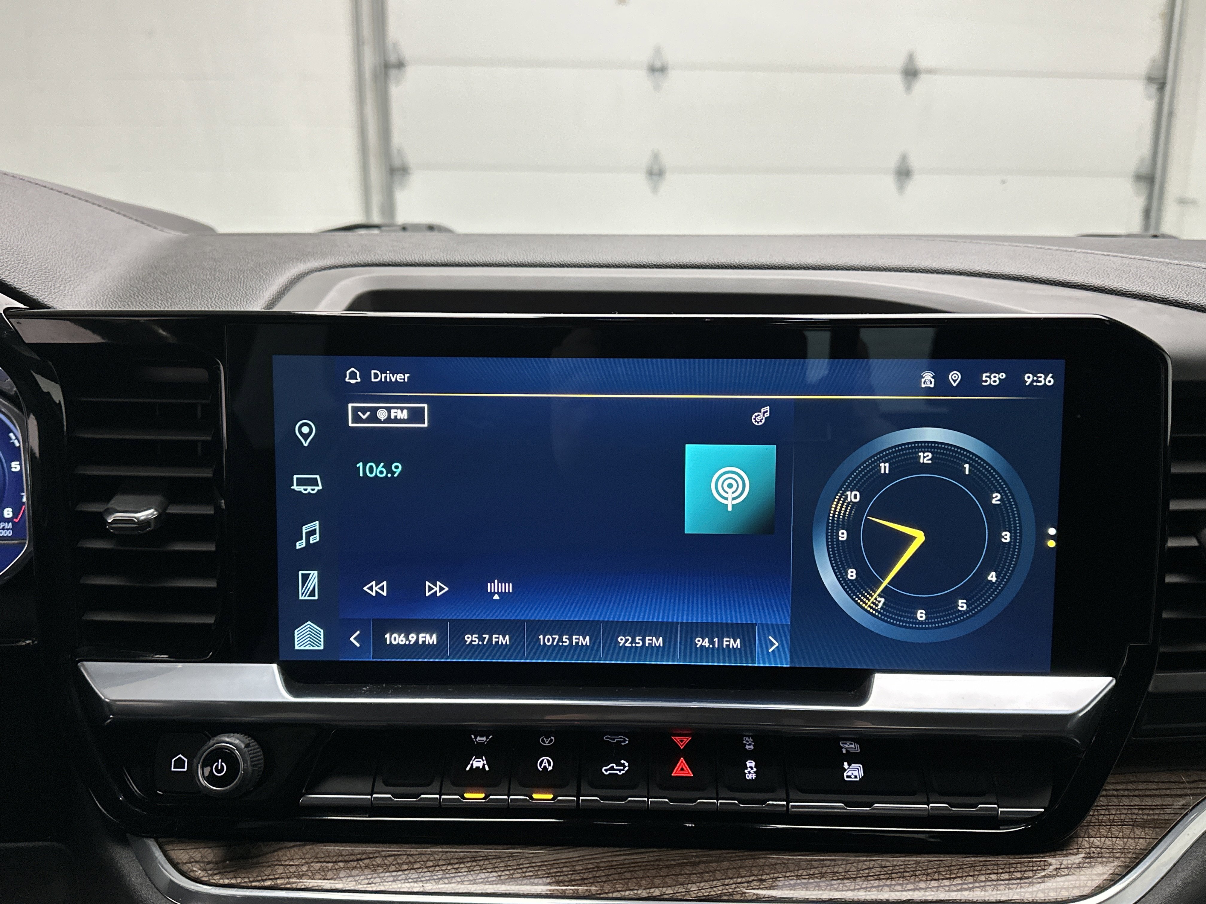 Used 2023 Chevrolet Silverado 1500 RST w/ Rally Edition image 32