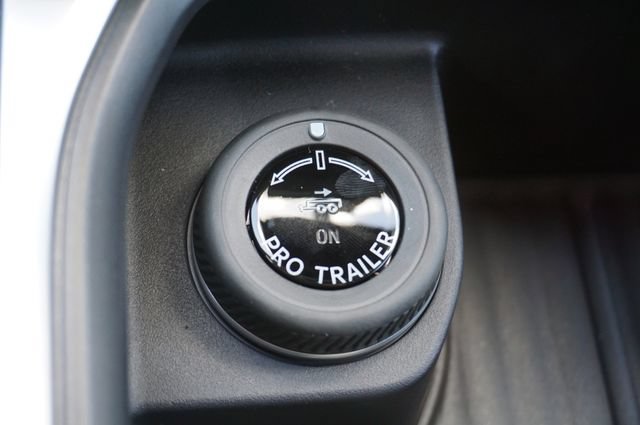New 2027 Ford Expedition Max Active RWD image 9