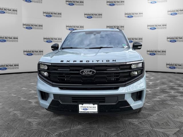 New 2025 Ford Expedition Max Platinum w/ Stealth Performance Package image 8