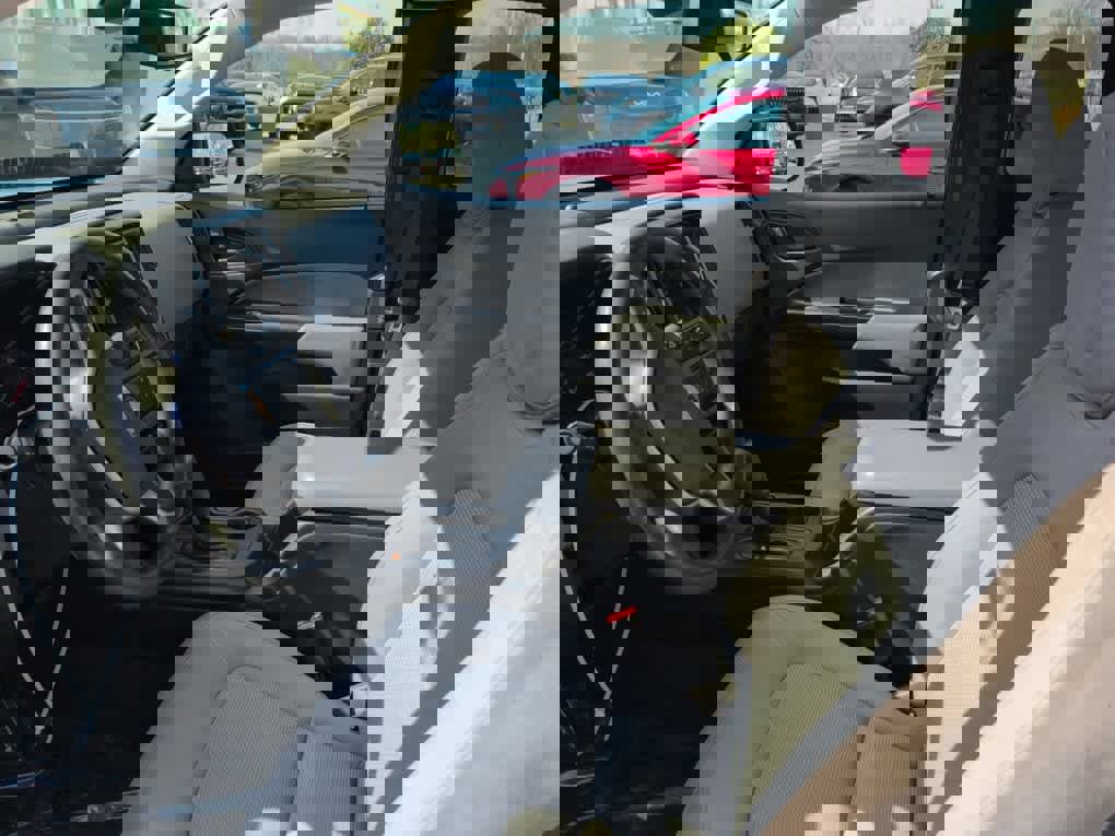 Used 2021 Chevrolet Colorado W/T w/ WT Convenience Package image 9