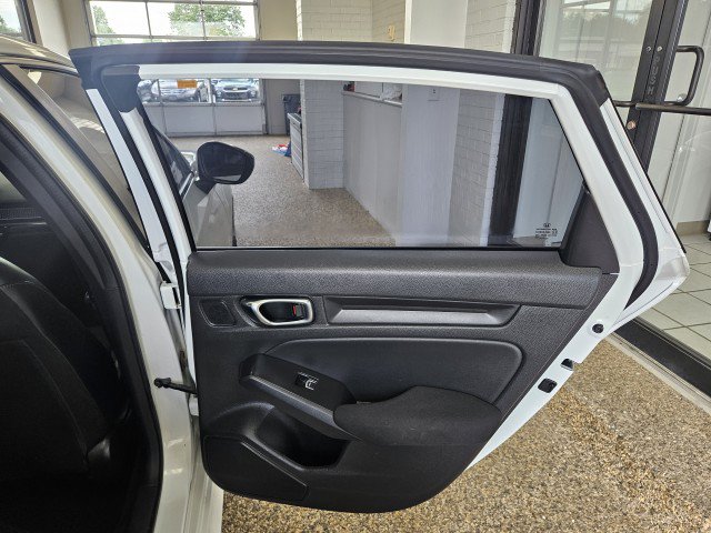 Used 2022 Honda Civic Sport image 13