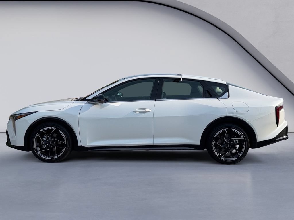Used 2026 Kia K4 GT-Line w/ GT-Line Premium Package FWD image 2