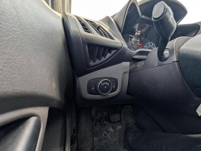 Used 2020 Ford Transit Connect XL FWD image 31