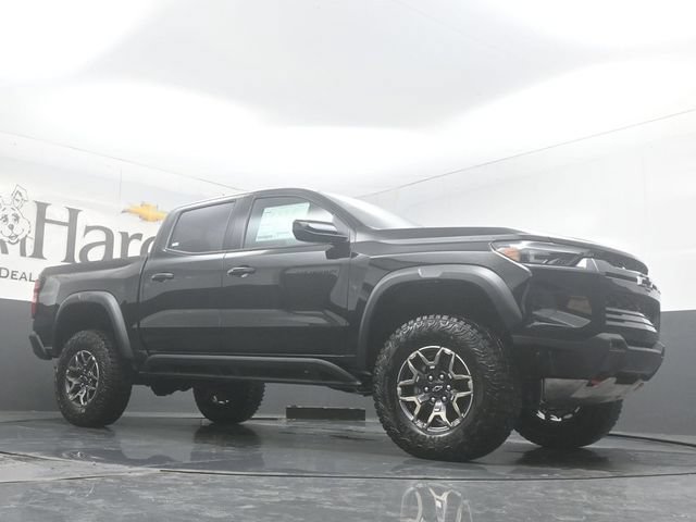 New 2026 Chevrolet Colorado ZR2 w/ Technology Package AWD/4WD image 2