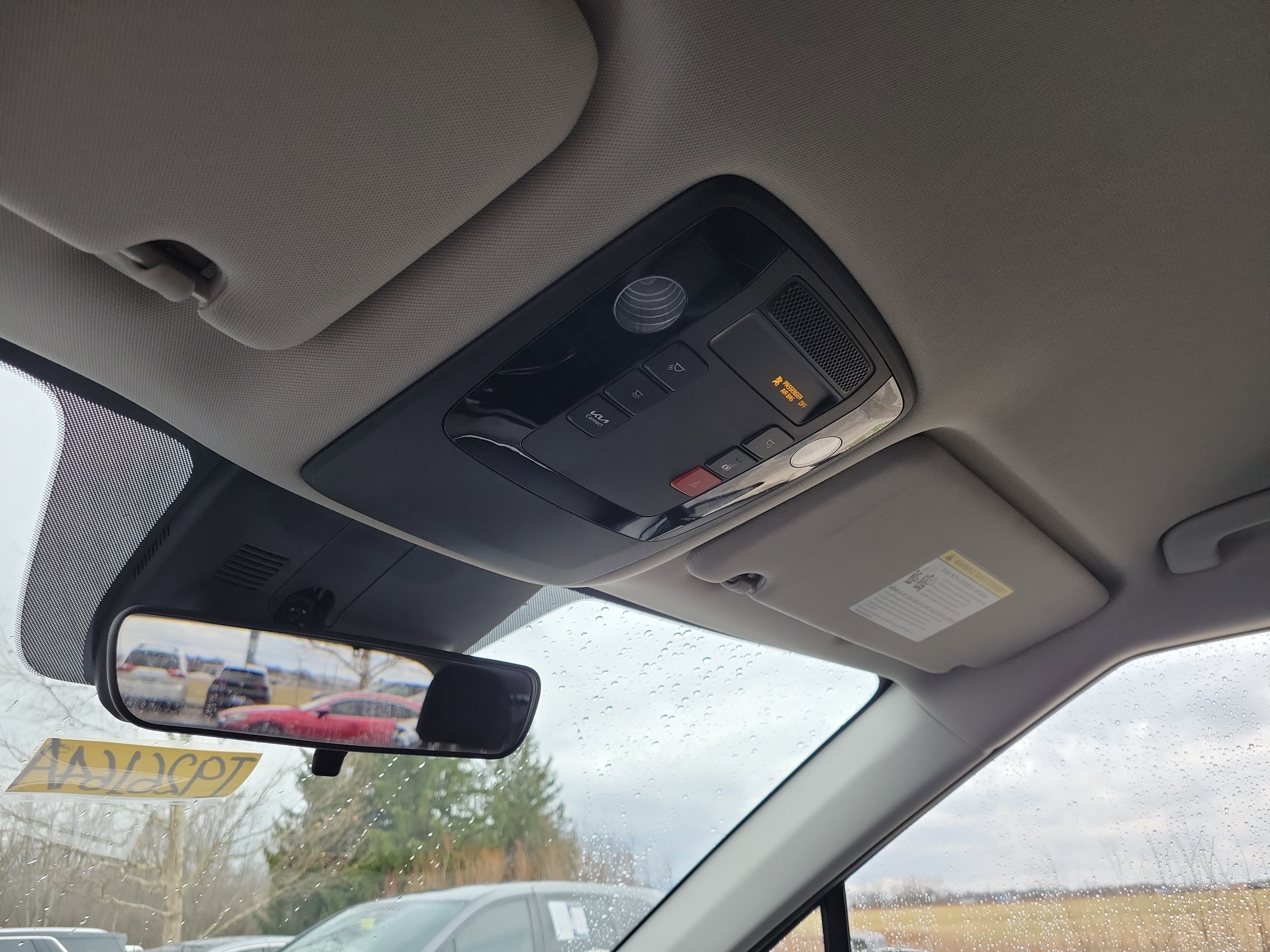 Used 2023 Kia Carnival SX image 30