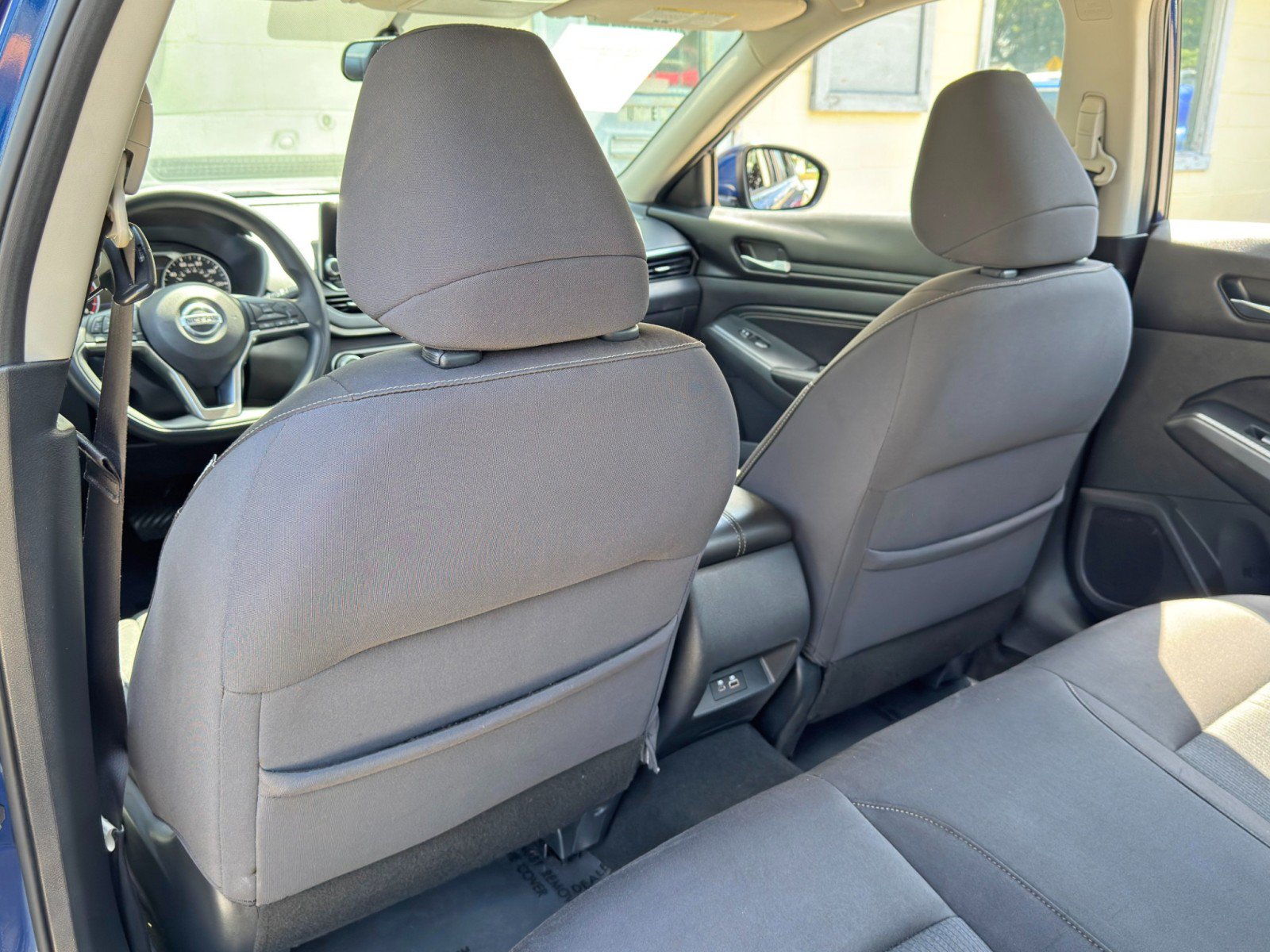 Used 2020 Nissan Altima 2.5 S FWD image 28
