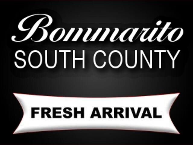 New 2025 MAZDA MAZDA3 Hatchback w/Premium Plus Pkg