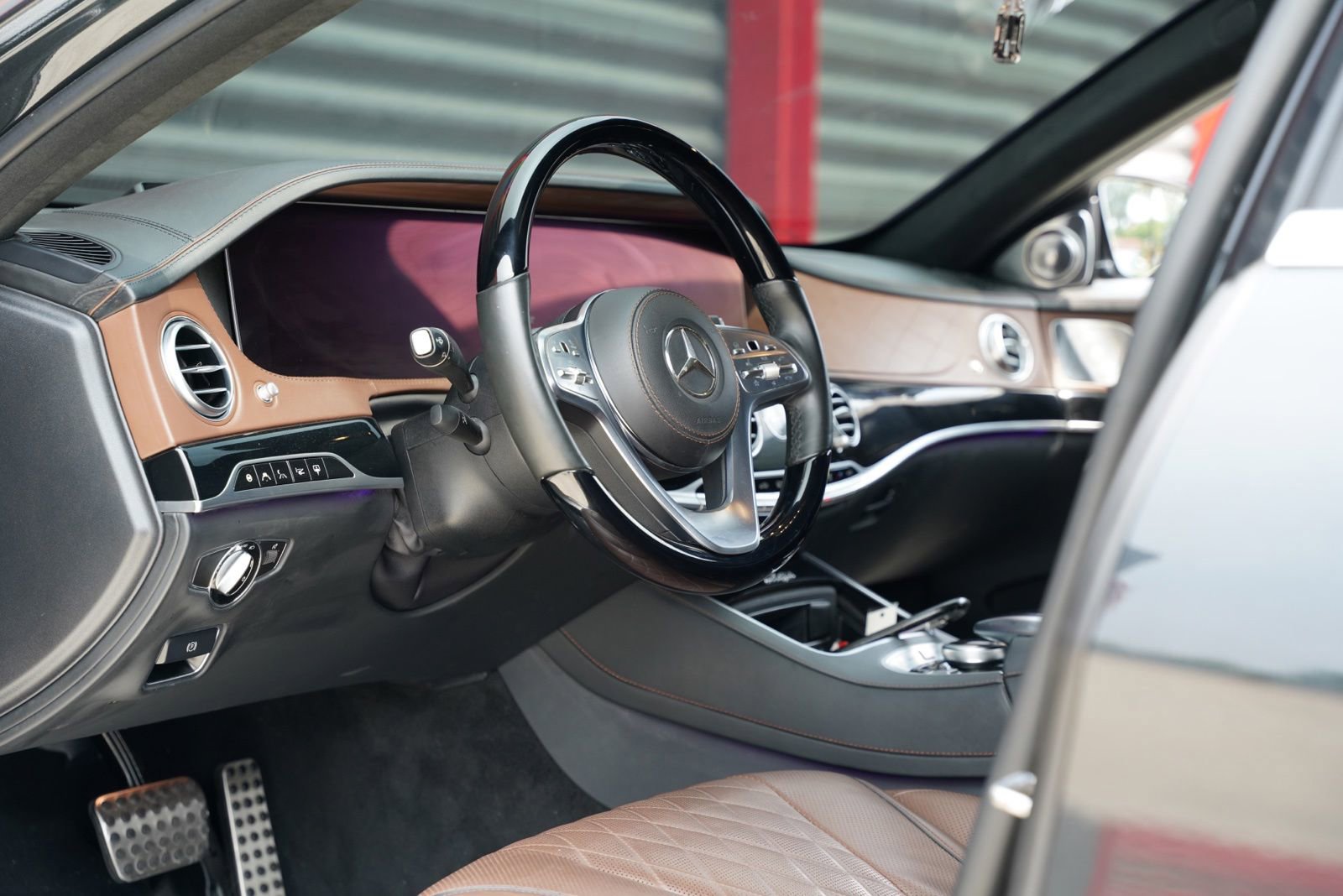Used 2019 Mercedes-Benz S 560 Sedan image 11
