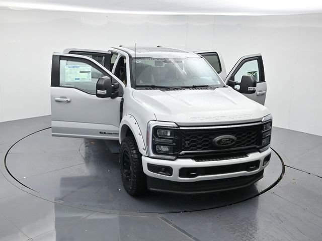 New 2025 Ford F250 XLT w/ Black Appearance Package image 43