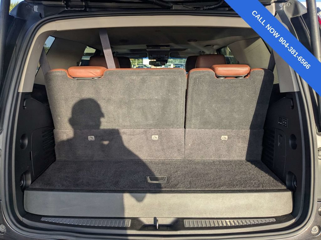 Used 2016 Cadillac Escalade Premium AWD/4WD image 13