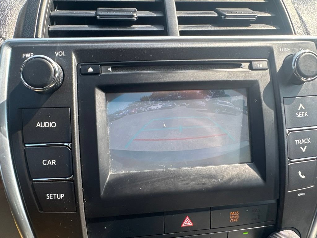 Used 2017 Toyota Camry LE FWD image 42