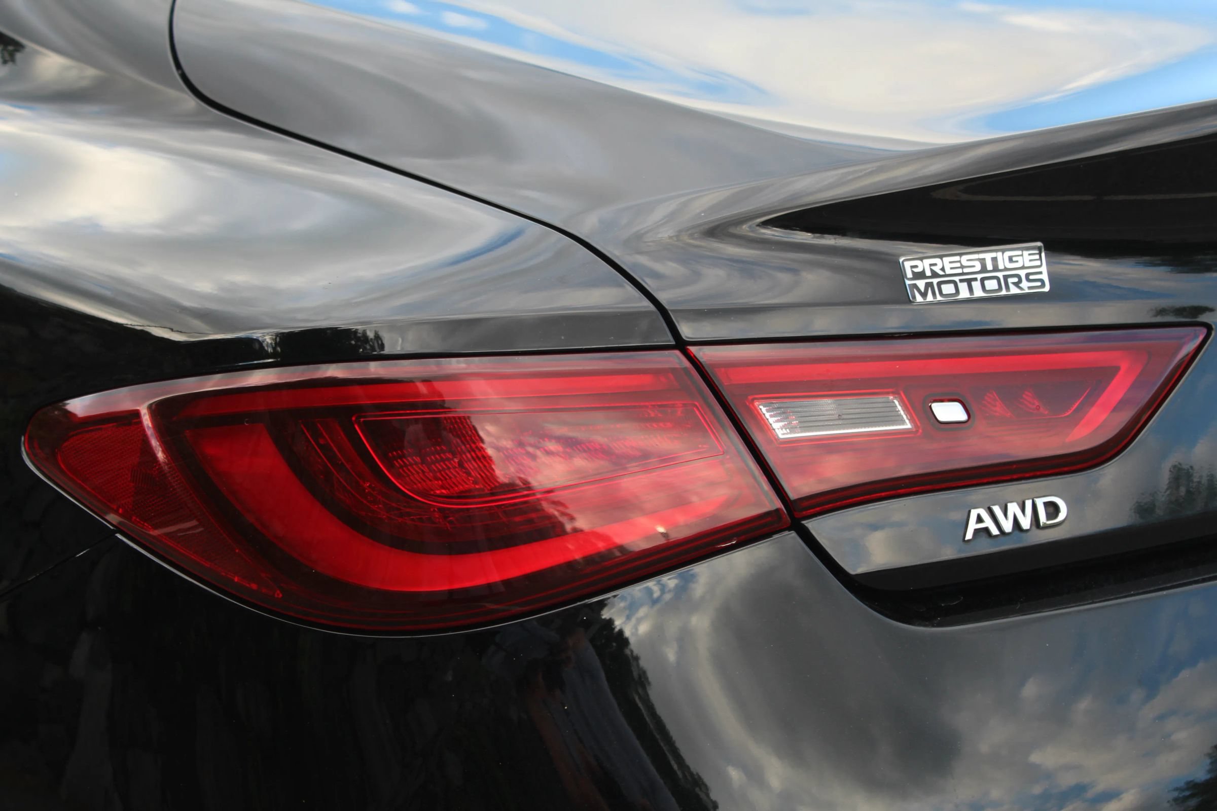 Used 2019 INFINITI Q60 3.0t Luxe w/ Essential Package AWD/4WD image 41