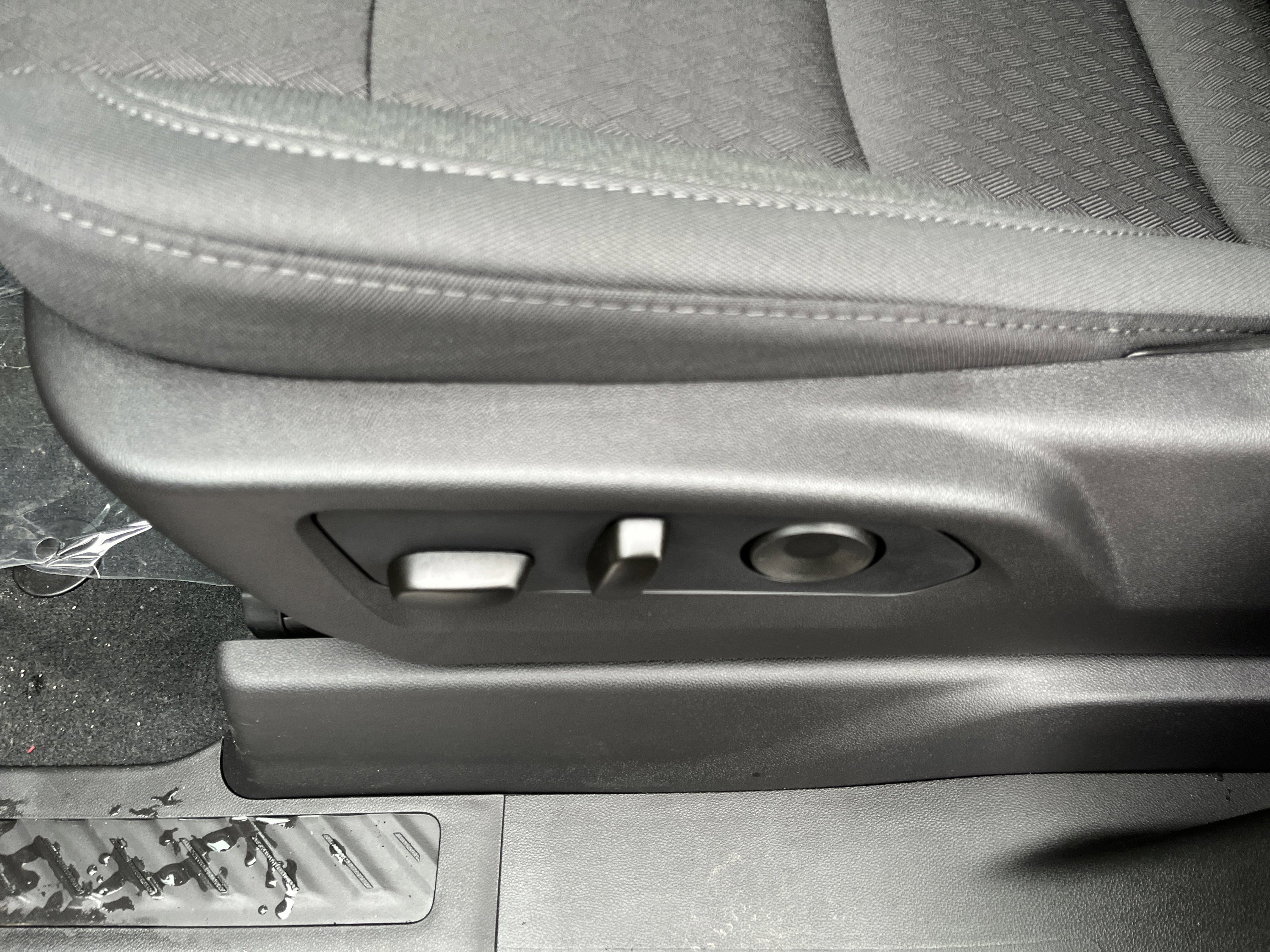 New 2026 Chevrolet Silverado 2500 Custom w/ Custom Convenience Package image 13