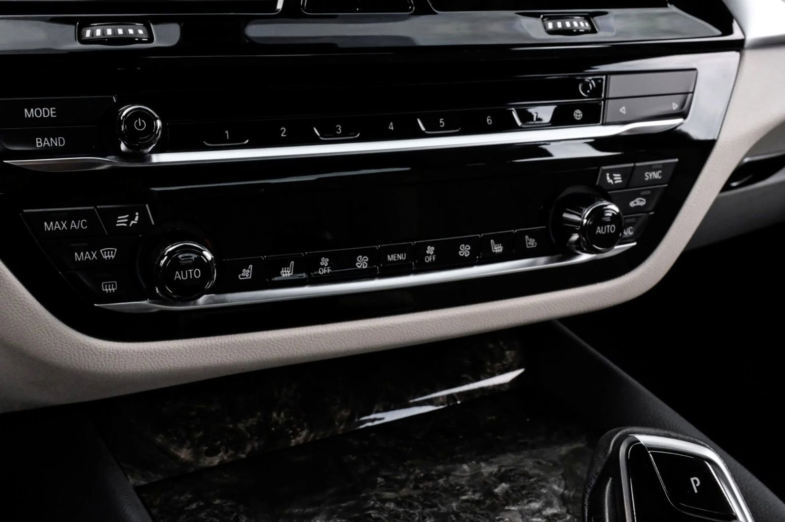 Used 2021 BMW 540i xDrive 540i xDrive Sedan 4D w/ Executive Package image 32