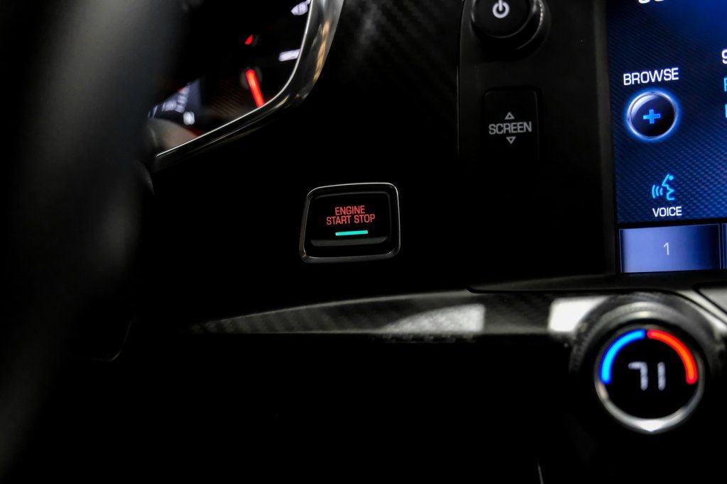 Used 2015 Chevrolet Corvette Z06 w/ 2LZ Preferred Equipment Group image 15