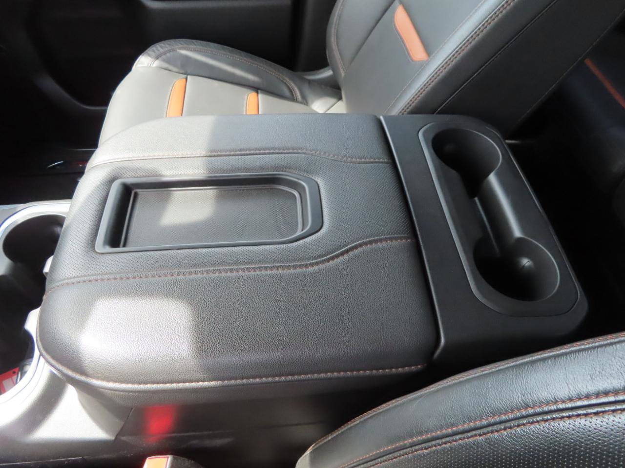 Used 2022 GMC Sierra 2500 AT4 w/ Gooseneck/5TH Wheel Package AWD/4WD image 42