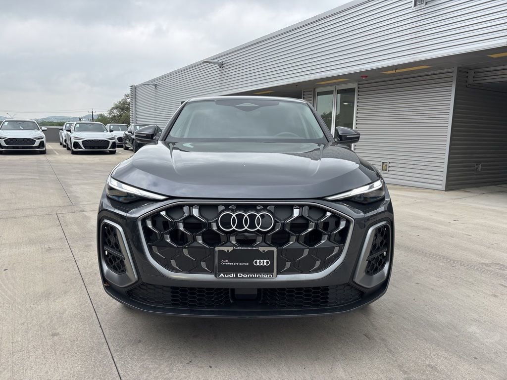 Used 2025 Audi Q5 Premium w/ Convenience Package AWD/4WD image 2