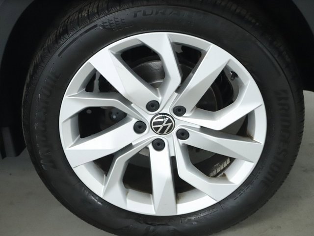 Certified 2023 Volkswagen Taos S image 40