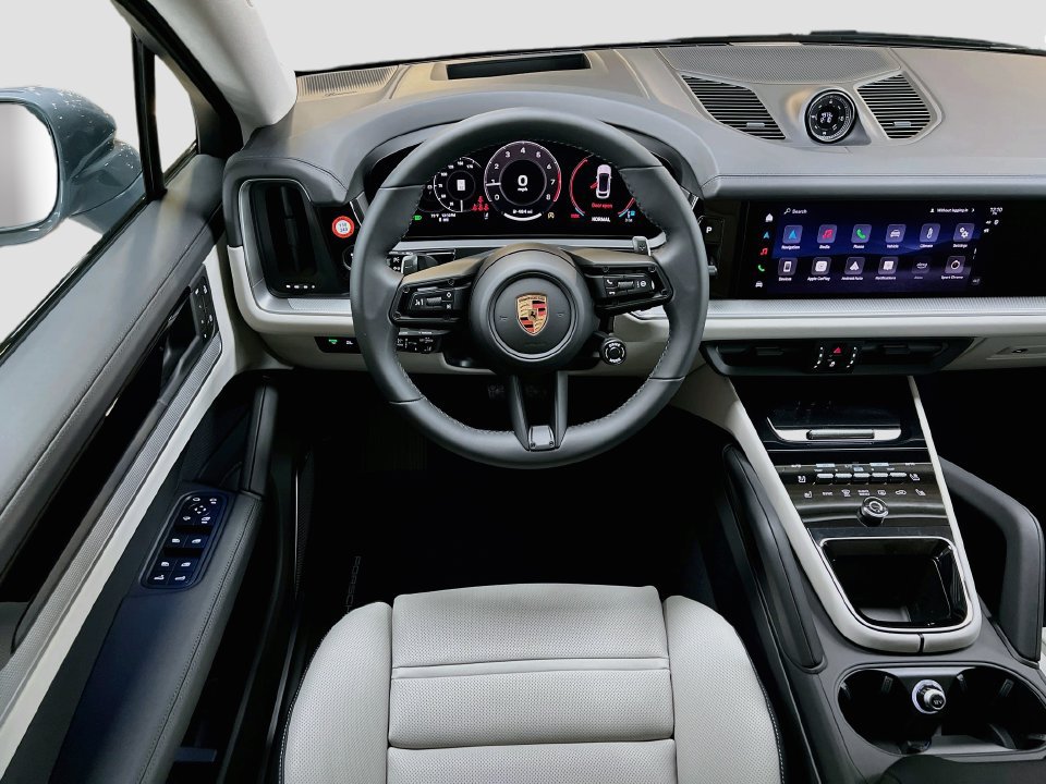 New 2026 Porsche Cayenne Coupe AWD/4WD image 25
